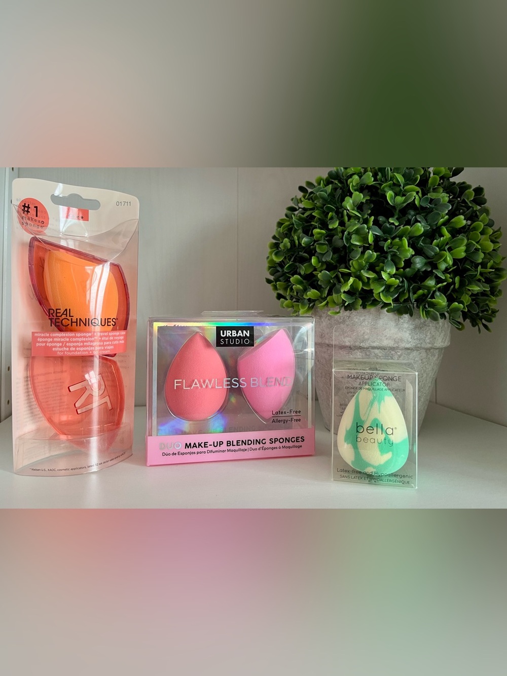 Brand new - bundle of makeup blending sponges